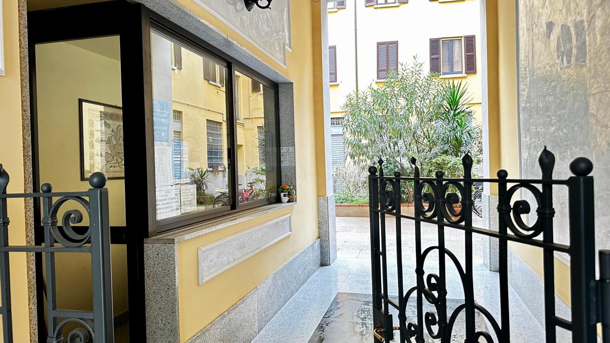 Lily Pads -Elegant Apartment- In The City Center Milano Dış mekan fotoğraf