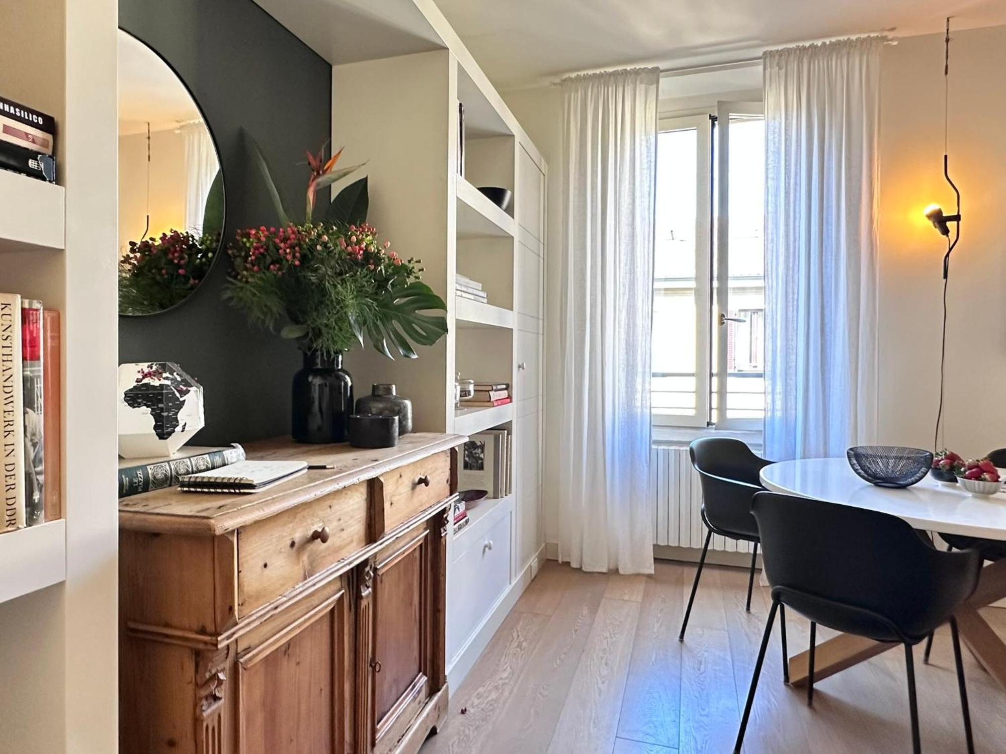 Lily Pads -Elegant Apartment- In The City Center Milano Dış mekan fotoğraf